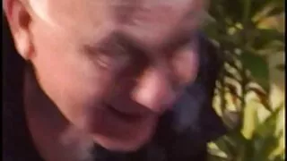 Vyriškis sulenkė vėž ...