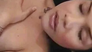 Subrendusi bbw su ko ...
