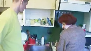 Erotinis masažas iš  ...